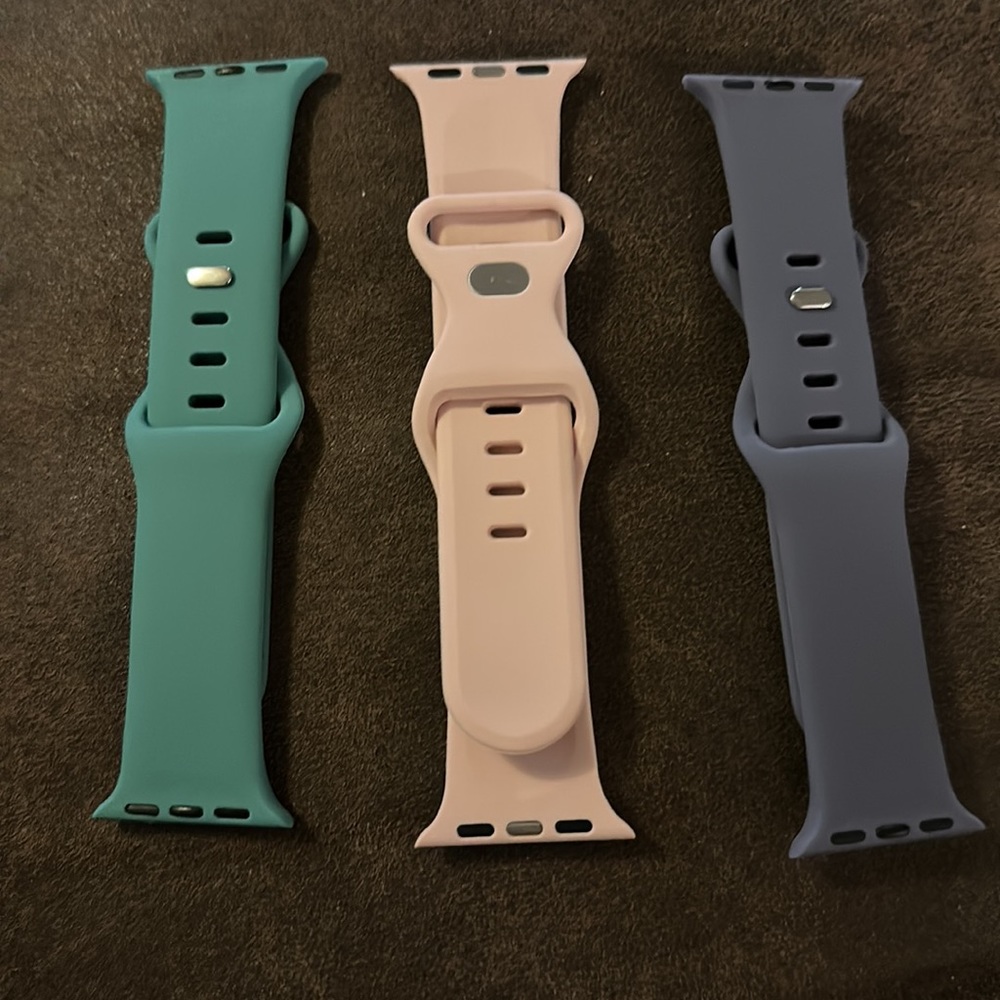 Apple Watch 8 41mm S/M wristband.